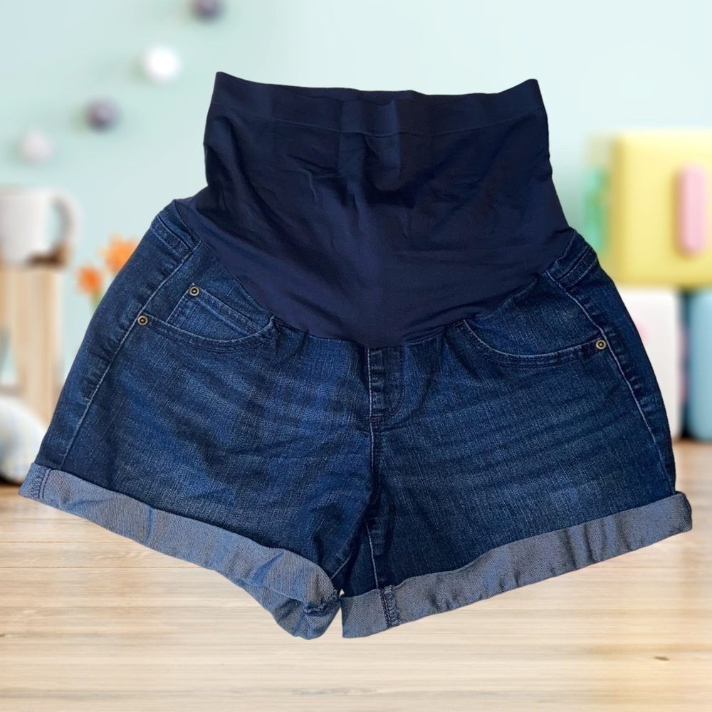 A-glow Women’s Maternity Boyfriend Size 12 Jean Shorts